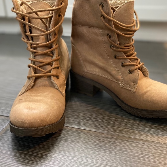 Rock and candy boots - Picture 2 of 5